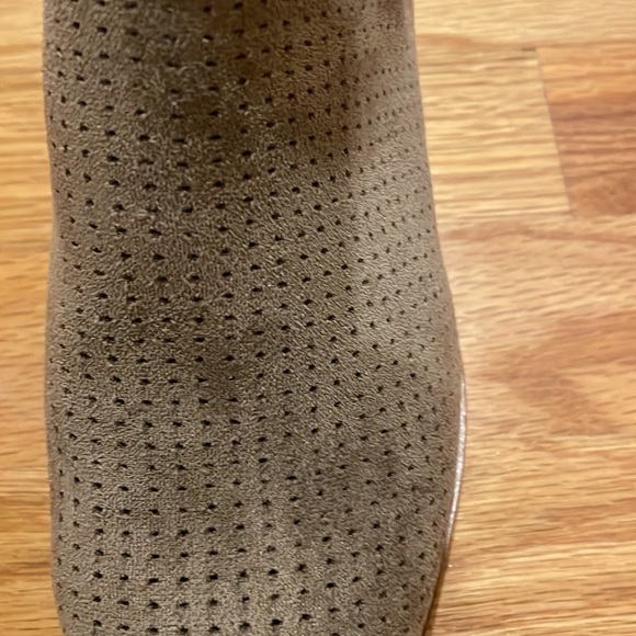 J.Crew booties size 7.5 - Picture 3 of 7